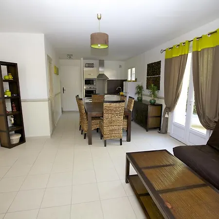 Les Jardins De La Mer Apartment Grimaud