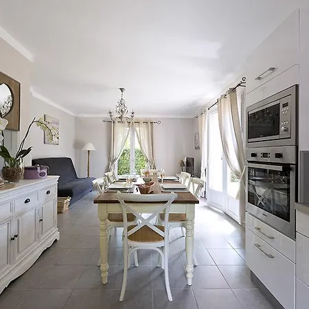 Apartment Les Jardins De La Mer Grimaud