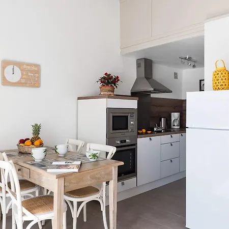 Apartment Les Jardins De La Mer Grimaud