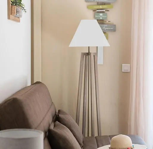 Les Jardins De La Apartamento Grimaud